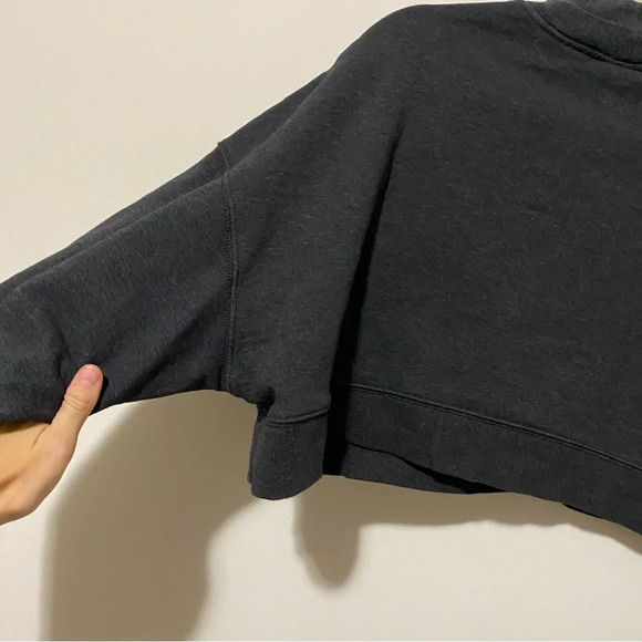 Gymshark Charcoal Gray Cropped Sweatshirt Large - Picture 7 of 8